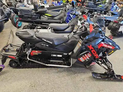 Polaris 800 SWITCHBACK XCR SC-SELECT 2018