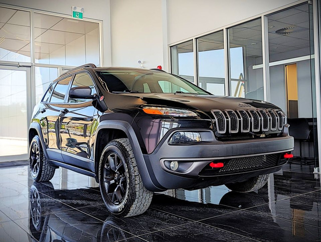 2017 Jeep Cherokee Trailhawk 4WD in Cars & Trucks in City of Montréal - Image 3