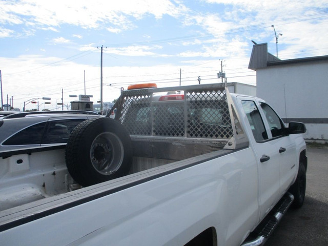 2015 Chevrolet Silverado 2500HD SILVERADO HD 2500 4 PORTES 2X4 dans Autos et camions  à Laval/Rive Nord - Image 3