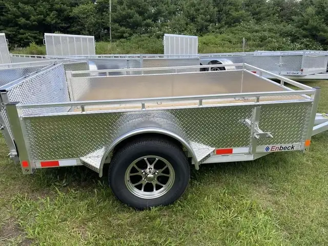 2023 All Aluminum Enbeck 5x8 Bifold Ramp in Cargo & Utility Trailers in Mississauga / Peel Region - Image 3