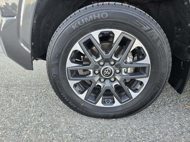 2022 Toyota Tundra LIMITED in Cars & Trucks in Calgary - Image 4