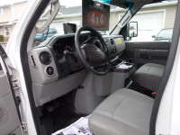 2019 Ford E450 Cutaway Reefer Van 6.2, V8, gas, auto, air, radio, 16ft box 158,576km, has 3 separate... (image 7)