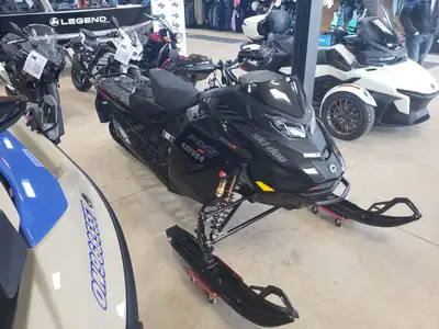 FRESH TRADE JUST ARRIVED , SUPER CLEAN AND WELL MAINTAINED. 850 CC ETEC TURBO MAKING 180 HORSEPOWER...