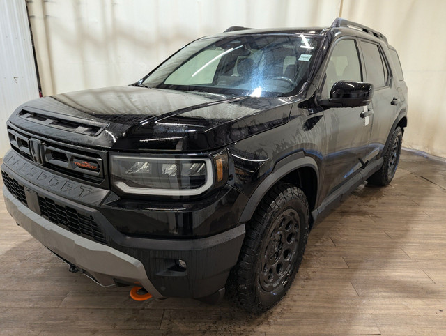 2026 Honda Passport TrailSport Touring Blackout in Cars & Trucks in Calgary - Image 3