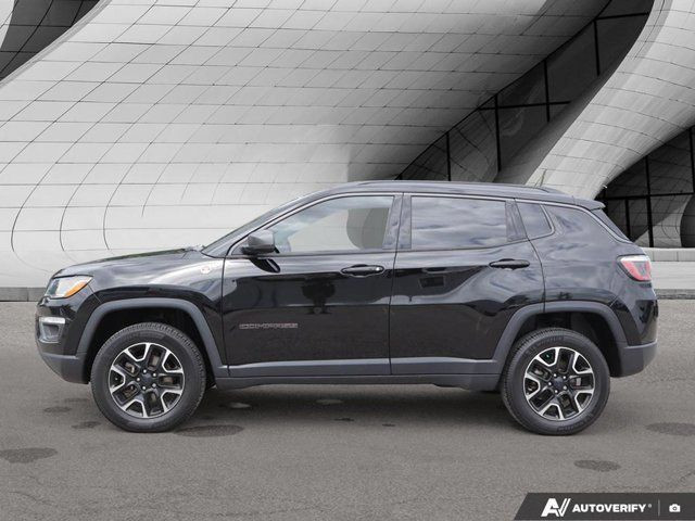 2020 Jeep Compass Trailhawk 4X4 | Leather Interior | in Cars & Trucks in London - Image 2