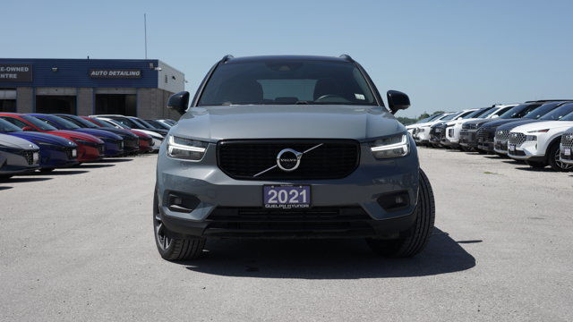 2021 Volvo XC40 R-Design T5 AWD | Panoroof | Leather | Premium in Cars & Trucks in Guelph - Image 2