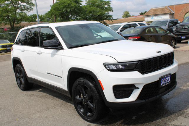 2023 Jeep Grand Cherokee Altitude 4x4 in Cars & Trucks in Mississauga / Peel Region