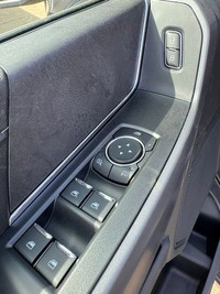 AMVIC Licensed Engine: V6 Cylinder Engine 3.5L L/100Km City: 13.5 L/100Km Hwy: 10.2 Safety Equipment... (image 9)