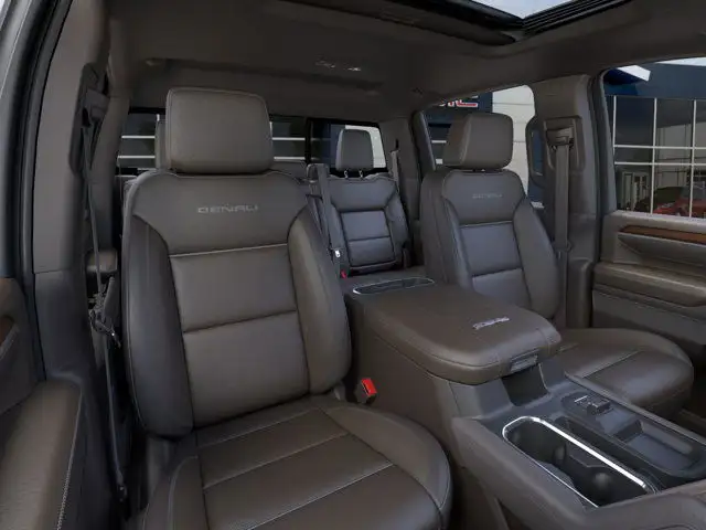 2025 GMC Sierra 3500HD Denali in Cars & Trucks in Strathcona County - Image 17