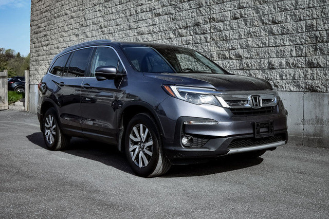 2021 Honda Pilot EXL-Navi • SUNROOF • HEATED LEATHER • NAVIGATIO in Cars & Trucks in Kingston
