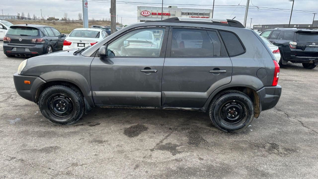 2007 Hyundai Tucson V6, AUTO, BODY IN GREAT SHAPE, AS IS SPECIAL in Cars & Trucks in London - Image 2