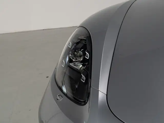 2024 Porsche 718 Cayman S | PREMIUM PKG | MANUAL | 20 IN WHEELS in Cars & Trucks in Mississauga / Peel Region - Image 28