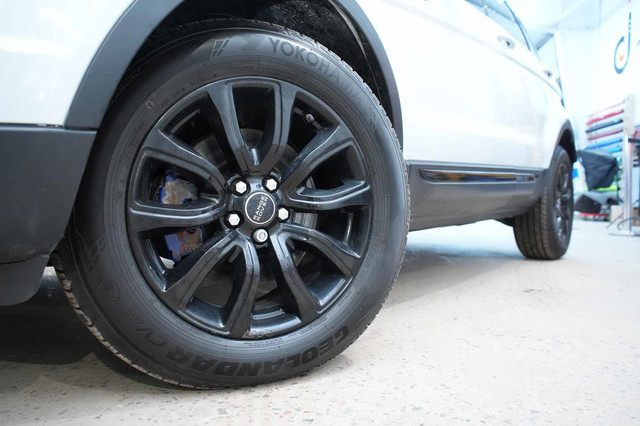 2017 LAND ROVER EVOQUE 5dr HB SE - | All-Wheel Drive in Cars & Trucks in Winnipeg - Image 3