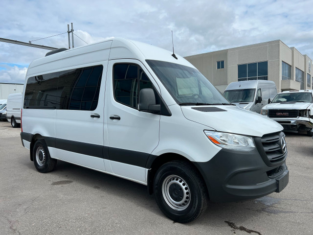 2019 Mercedes-Benz Sprinter Passenger Van 2019 Mercedes-Benz Spr in Cars & Trucks in Oakville / Halton Region - Image 3