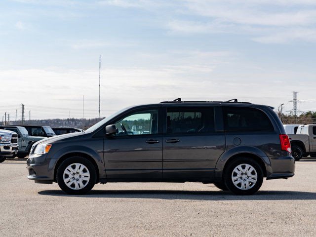 2017 Dodge Grand Caravan SXT in Cars & Trucks in Barrie - Image 4