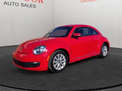This used 2012 Volkswagen Beetle 2.5L is a compact hatchback featuring a 2.5-liter, 170-horsepower,...