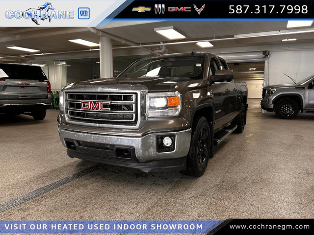 2015 GMC Sierra 1500 SLE | 5.3L | Double Cab | Tonneau Cover in Cars & Trucks in Calgary