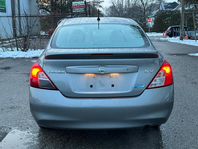 2014 Nissan Versa S in Cars & Trucks in Markham / York Region - Image 4