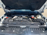 Sierra 3500HD 4WD Crew Cab 172" SLE, 18" Aluminum Wheels, 6.6L V8 Turbo Diesel Engine, 10-Speed Auto... (image 9)