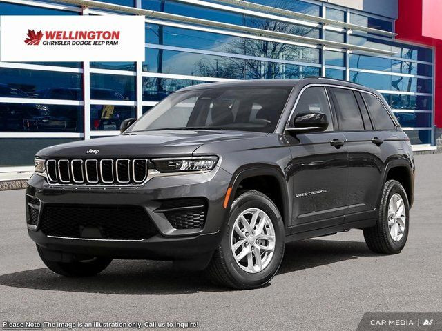 2025 Jeep Grand Cherokee Altitude in Cars & Trucks in Guelph