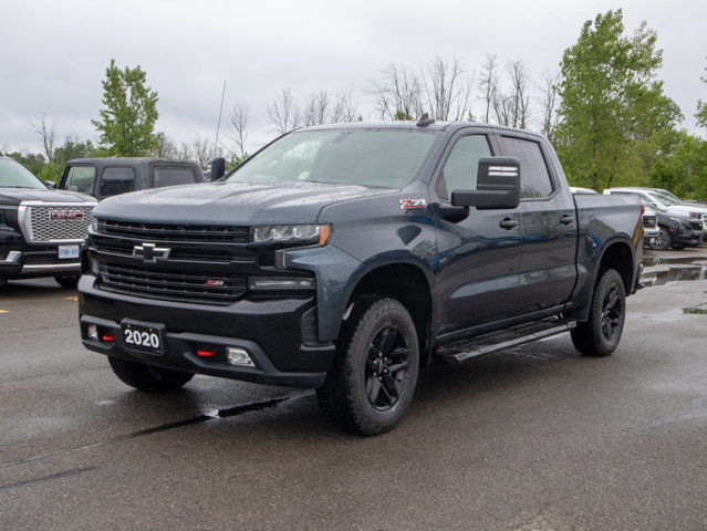 2020 Chevrolet Silverado 1500 LT Trail Boss - 5.3L Engine in Cars & Trucks in Belleville - Image 3