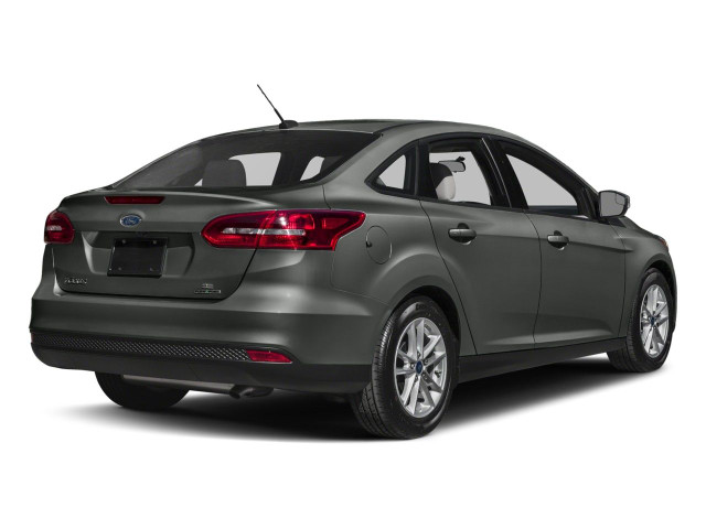2018 Ford Focus in Cars & Trucks in New Glasgow - Image 2
