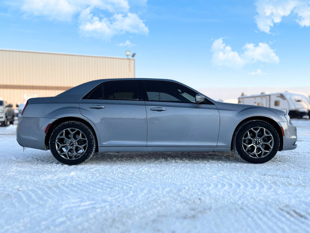2016 Chrysler 300 S V6 AWD in Cars & Trucks in St. Albert - Image 4