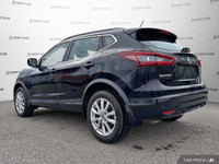 This 2022 Nissan Qashqai SV SUV boasts impressive fuel efficiency and a surprisingly spacious interi... (image 3)