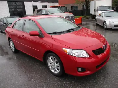 2010 Toyota Corolla LE ( LIMITED-EDITION ) ' ROUGE ' INTERIEUR GRIS ' 1.8 LITRE VVT-I ' TRES-FIABLE...