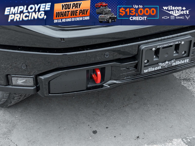 2025 GMC Sierra 1500 AT4- Diesel | Tri-Folding Hard Tonneau in Cars & Trucks in Markham / York Region