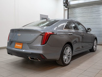 WOW! À voir! / Come see it! TRÈS BIEN ÉQUIPÉ / VERY WELL EQUIPPED. Version Luxe Haut de Gamme AWD /... (image 8)