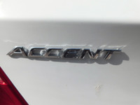Auto Global - Montréal Sieges Chauffants Air Climatisée Groupe Électrique Toit Ouvrant 4 Pneus Été s... (image 9)