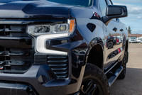 // ACCIDENT FREE!! // // SINGLE OWNER! // Discover the rugged and dependable 2023 Chevrolet Silverad... (image 6)