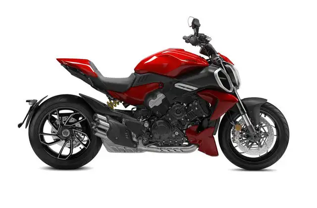 2023 Ducati Diavel V4 in Street, Cruisers & Choppers in Kelowna - Image 3