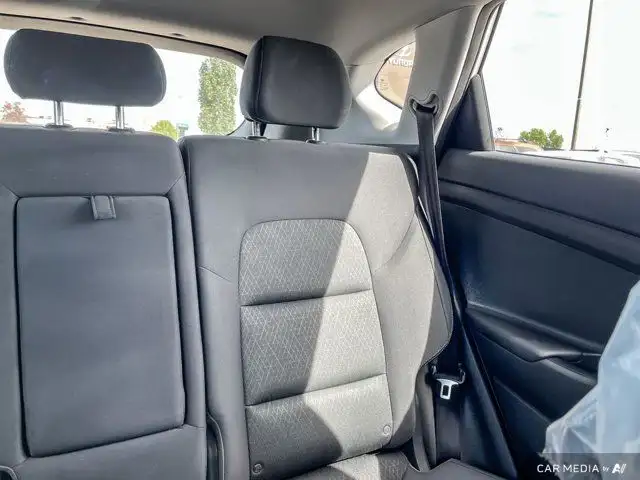 2018 Hyundai Tucson Premium | AWD | Heated Rear Seating in Cars & Trucks in Grande Prairie - Image 16