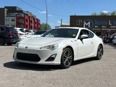 Double L Motors Ltd. Unleash your driving spirit with this stunning 2013 Toyota Scion FR-S! Renowned...