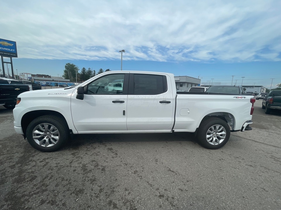 2022 Chevrolet Silverado 1500 Custom 4WD / REAR CAMERA / SPRA...