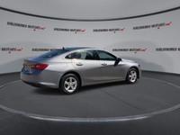 Engine: Turbo Gas 4cyl 1.5L L/100Km City: 8.4 L/100Km Hwy: 6.7 Safety Equipment OnStar and Chevrolet... (image 7)