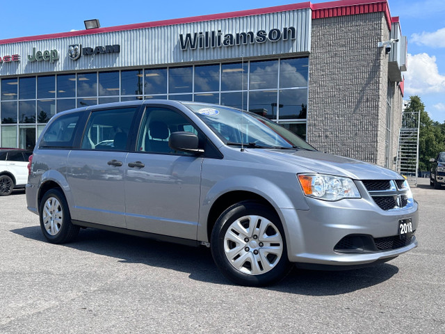 2018 Dodge Grand Caravan CVP/SXT BLUETOOTH | LOW KM in Cars & Trucks in Oshawa / Durham Region