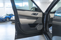 Land Rover Range Rover Velar P400 R-Dynamic HSE 2021: - Extérieur gris métallisé CARPATHIAN et intér... (image 9)