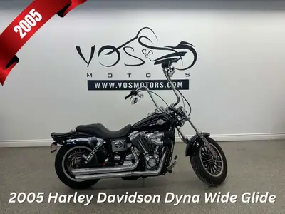 -Financing Available The 2005 Harley-Davidson FXDWG Dyna Wide Glide is a classic American cruiser th...