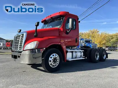 2016 Freightliner CASCADIA Camion lourd - Detroit DD15 - 455 HP - 13 vitesses Ultrashift automatique...
