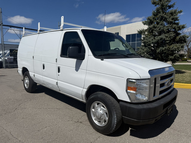 2014 Ford Econoline Cargo Van Ford E-250 CL - CARGO in Cars & Trucks in Oakville / Halton Region - Image 2