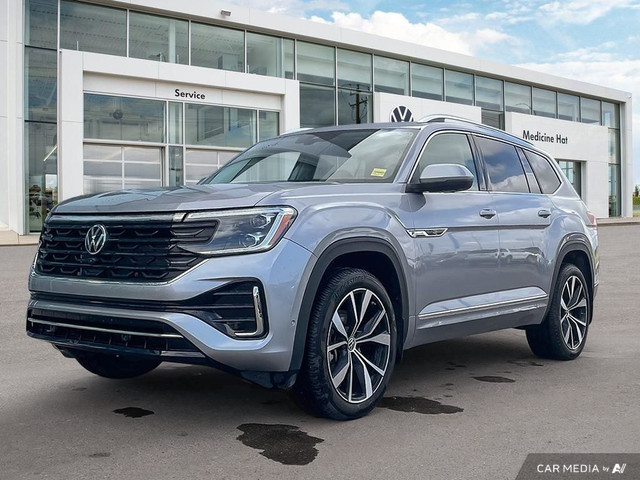 2024 Volkswagen Atlas Execline in Cars & Trucks in Medicine Hat - Image 2