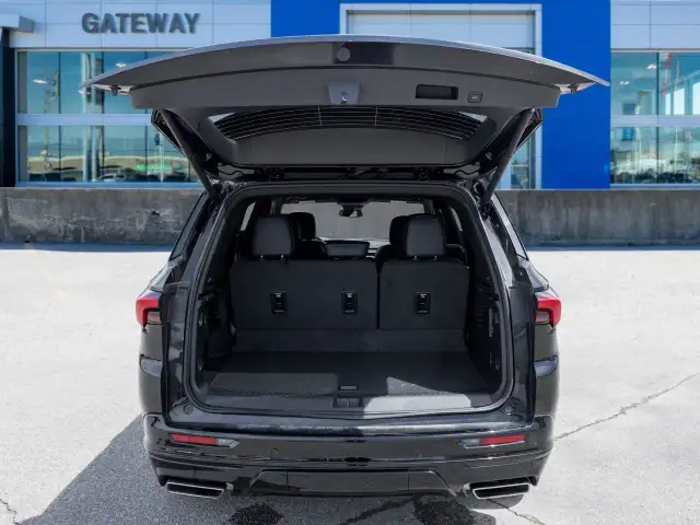 2025 Buick Enclave Sport Touring in Cars & Trucks in Mississauga / Peel Region - Image 8