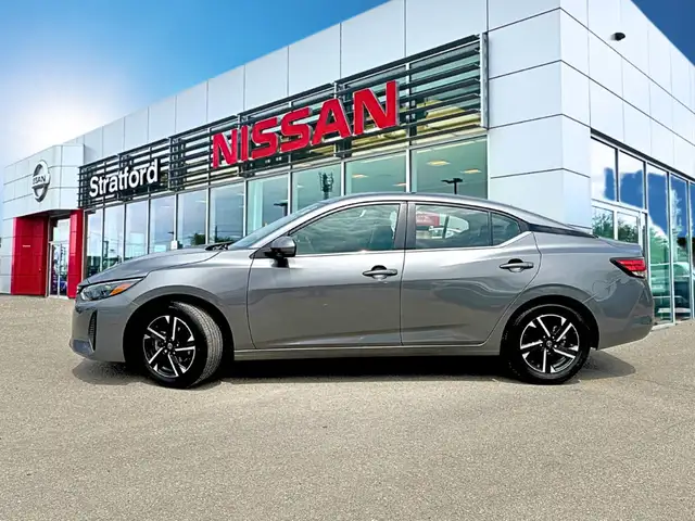 2024 Nissan Sentra SV | FWD | BLINDSPOT MONITOR | PARKING SENSOR dans Autos et camions dans Stratford - Image 6