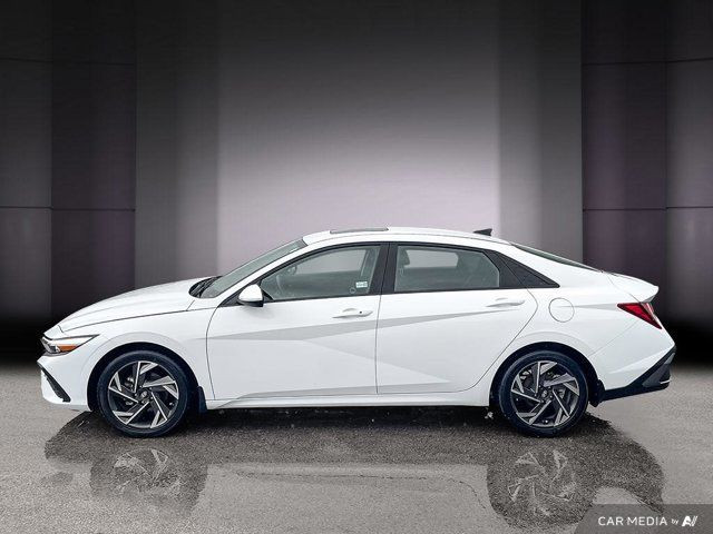 2024 Hyundai Elantra Preferred w/Tech Package | CarPlay in Cars & Trucks in Cambridge - Image 2