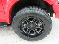 RAM 1500 2022 CLASSIC EXPRESS NIGHT EDITION V-8 5.7 LITRES HÉMI CREW-CAB BOITE 5.7 PIEDS 4X4 / PNEUS... (image 4)