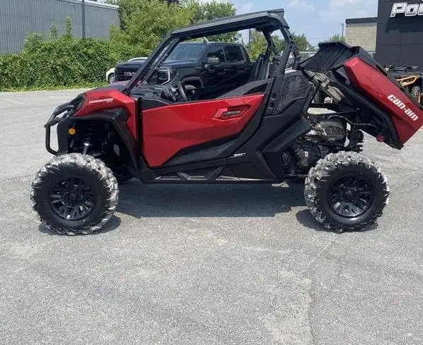 2025 CANAM COMMANDER XT 1000!! 148 B/W!! in ATVs in Strathcona County - Image 5