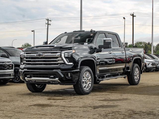 2025 Chevrolet Silverado 3500HD High Country in Cars & Trucks in Edmonton - Image 4